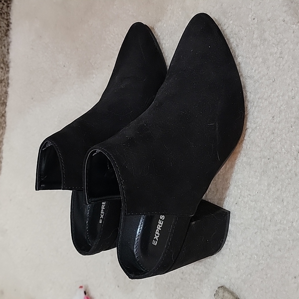 Open back ankle boots